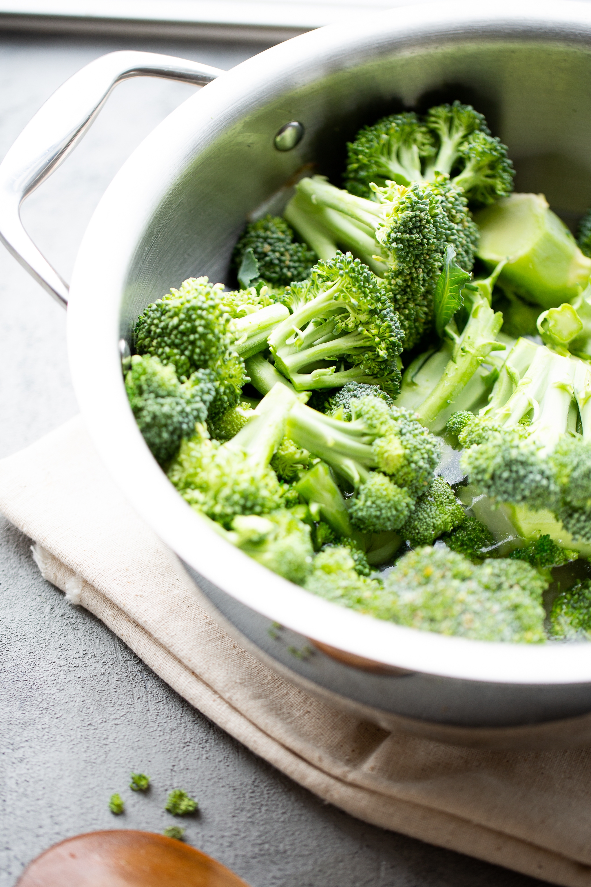 crema de brocoli vegana, vegan broccoli soup