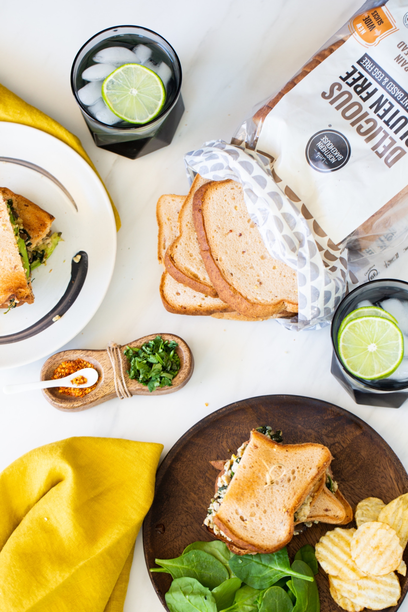 SANDWICH
DE POBLANO Y CHAMPIÑON CON EXTRA PROTEÍNA