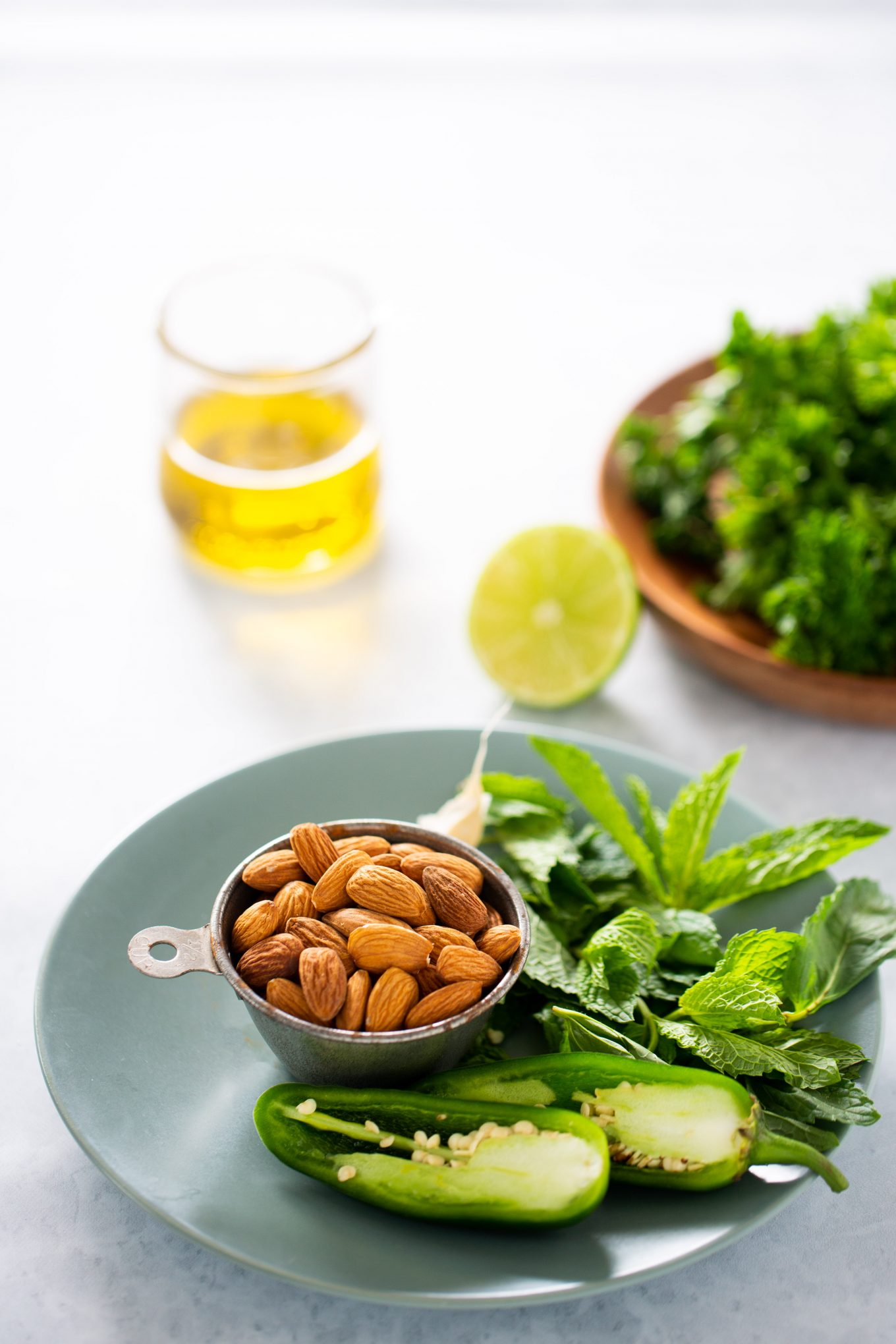 mint and almond pesto
