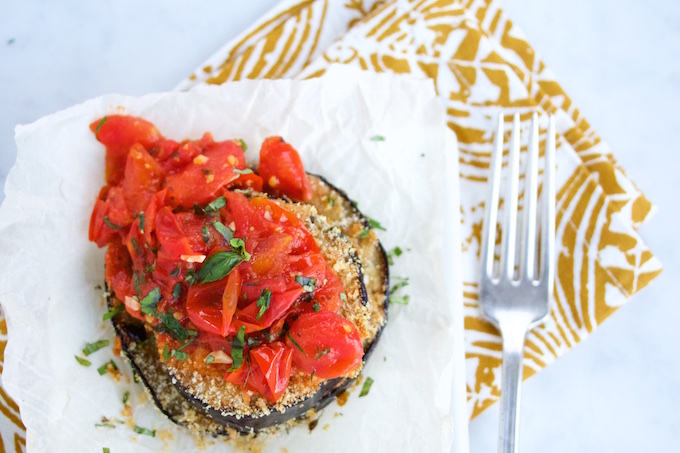 Baked breaded eggplant with cherry tomato sauce