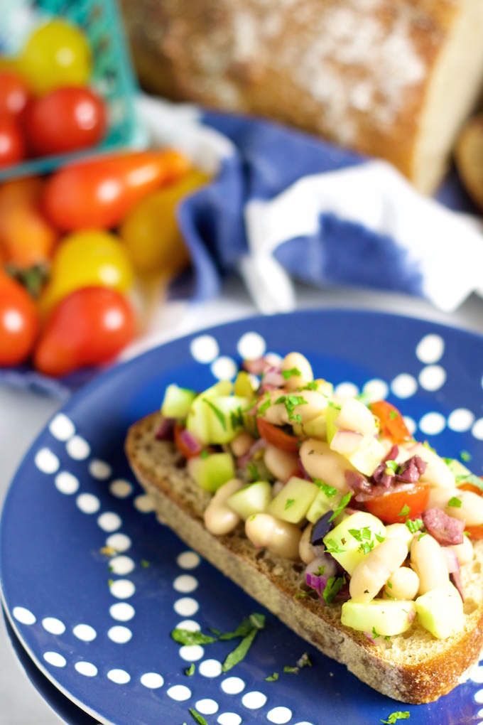 Ensalada Mediterranea de frijol blanco