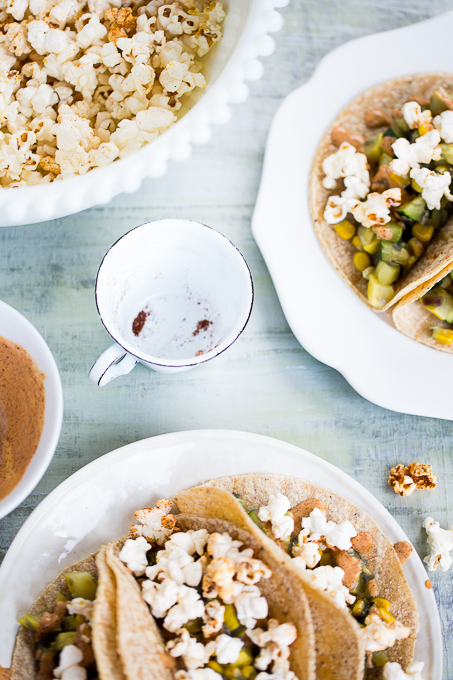 Vegan popcorn tacos, tacos con palomitas