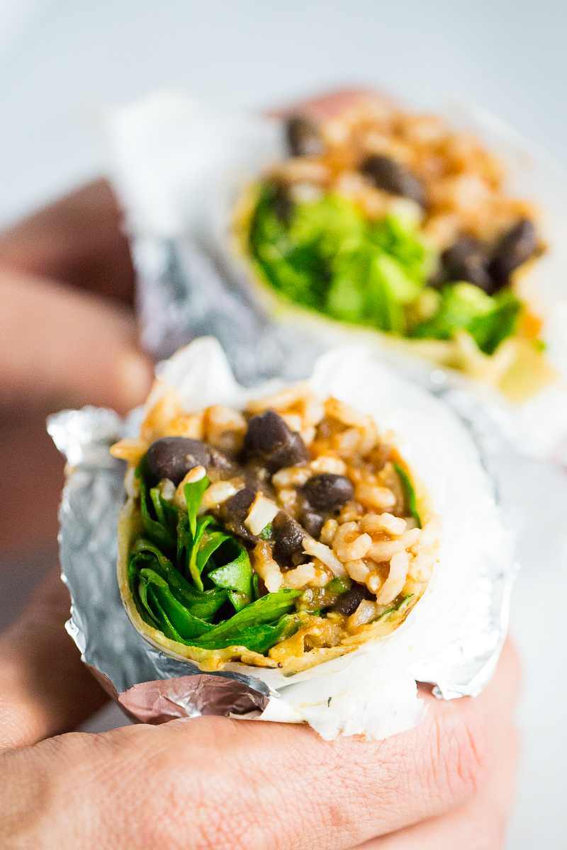 Healthy and super easy vegan Mexican burritos recipe