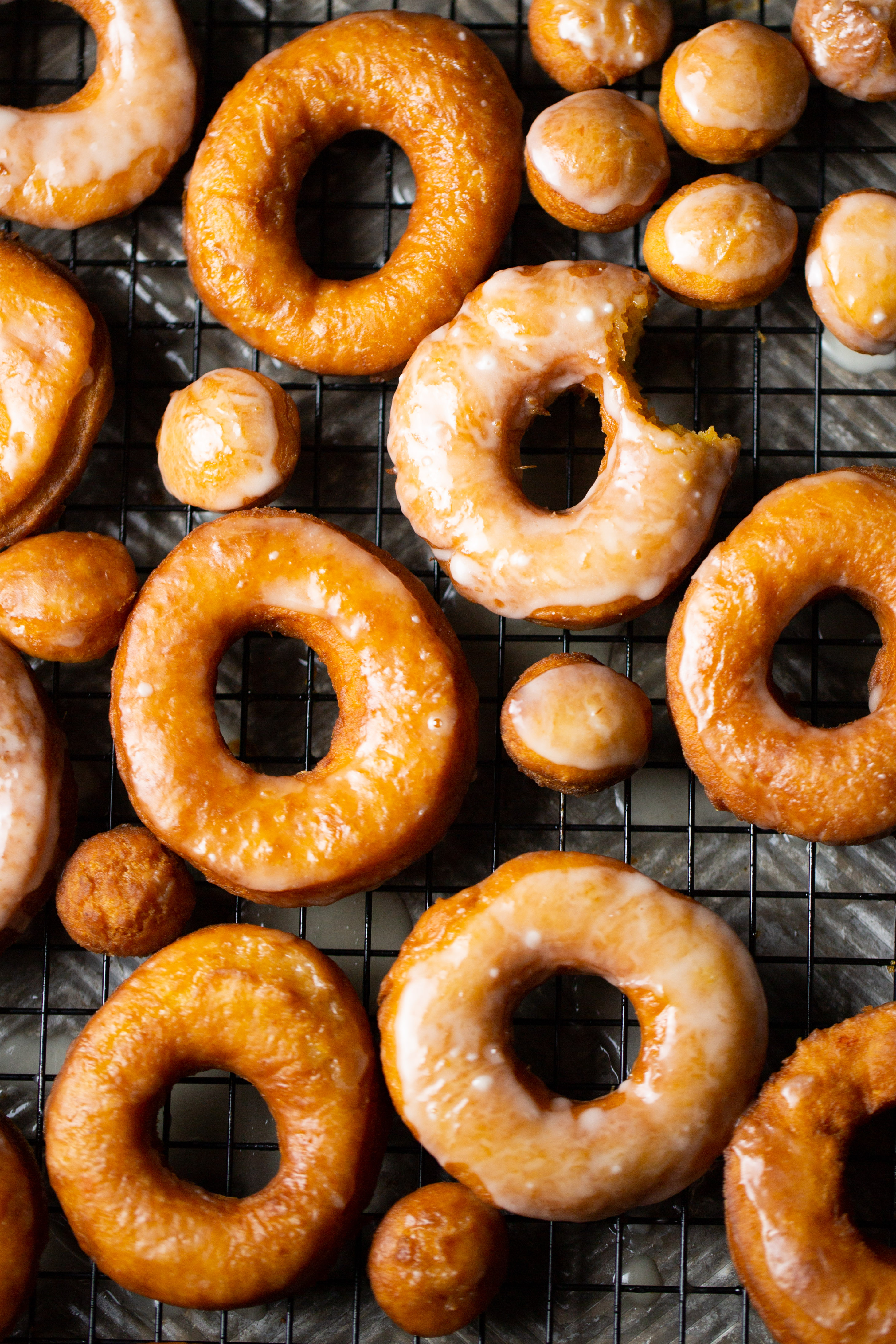 vegan glazed donuts