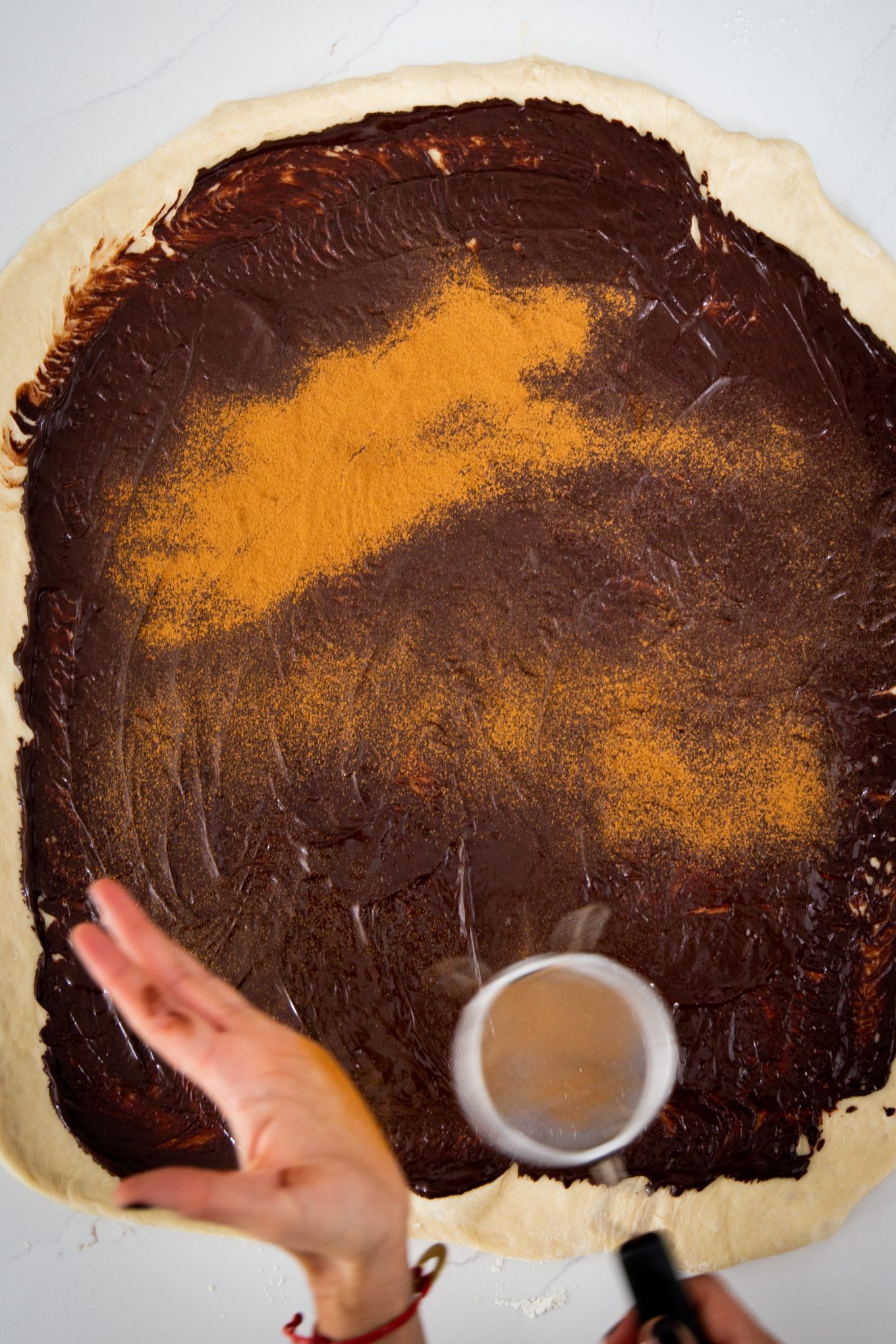 roles de canela y chocolate