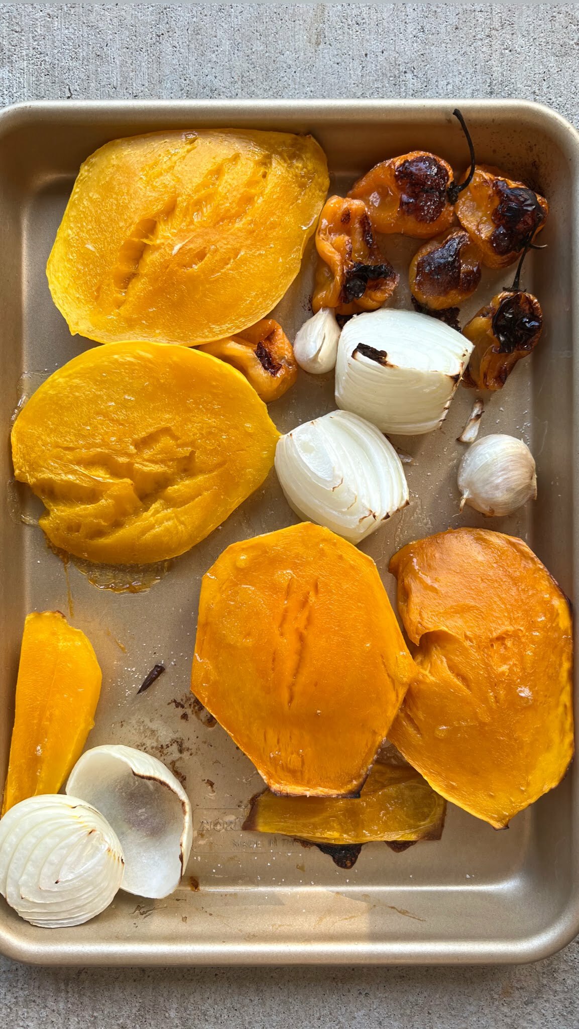 rosted ingredients for the habanero salsa